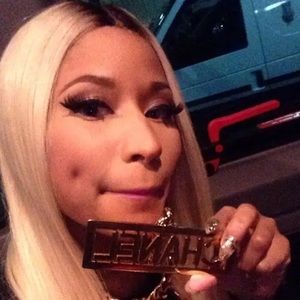 Meet your Posher, Arianna brock